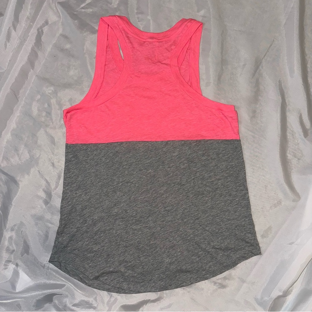 Victoria’s Secret “Pink” Hot Pink/Gray Gold Sequins Ladies Small Tank Top Bling‎ - Picture 6 of 10